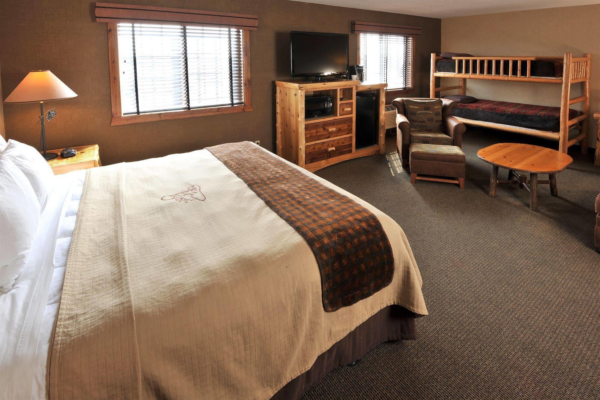 Stoney Creek Inn كوينسي المظهر الخارجي الصورة